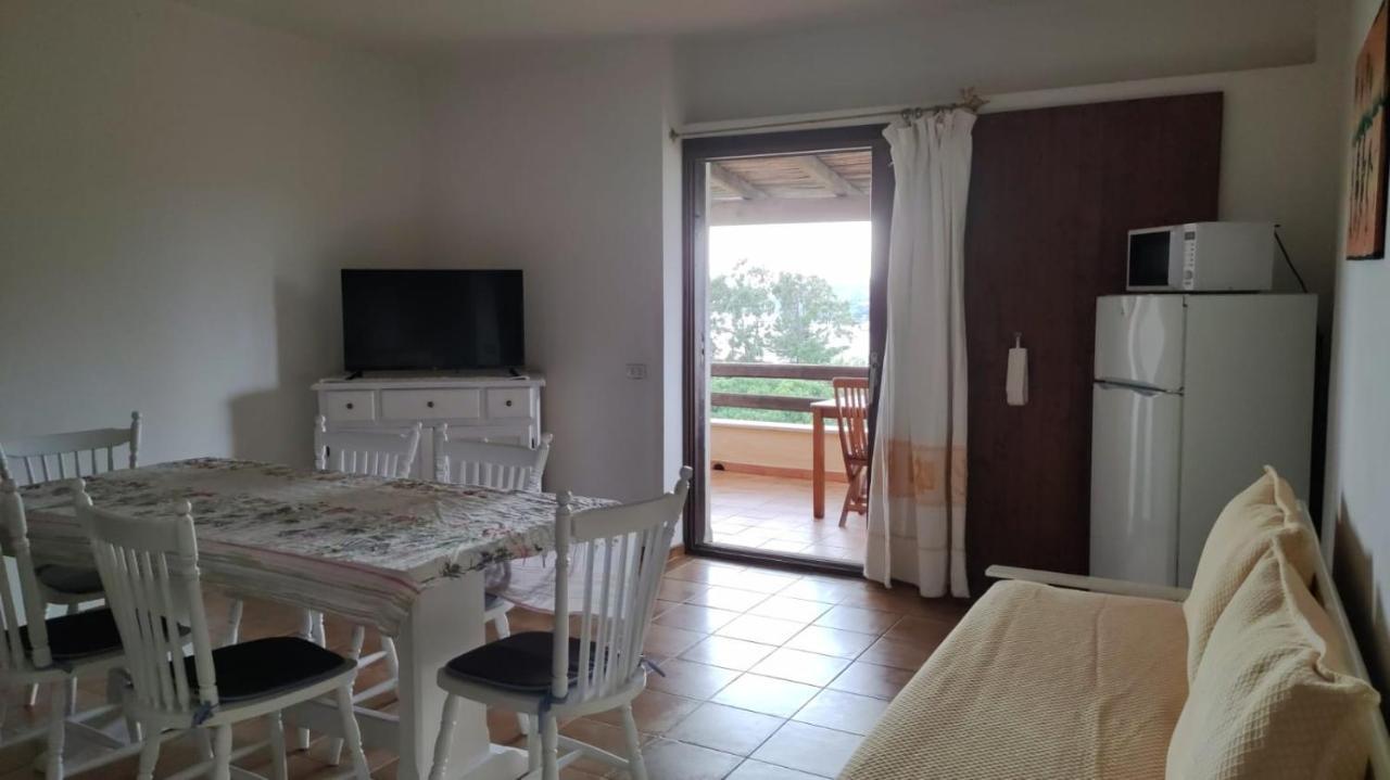 Residence Spiaggia Bianca Golfo Aranci Ngoại thất bức ảnh