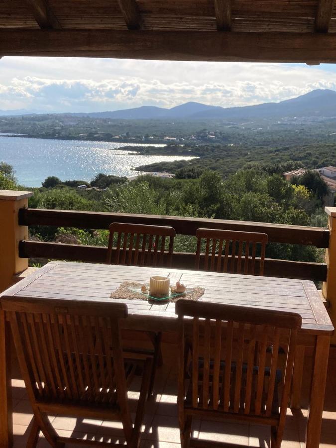 Residence Spiaggia Bianca Golfo Aranci Ngoại thất bức ảnh