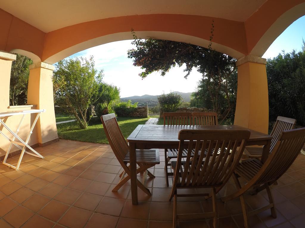 Residence Spiaggia Bianca Golfo Aranci Ngoại thất bức ảnh